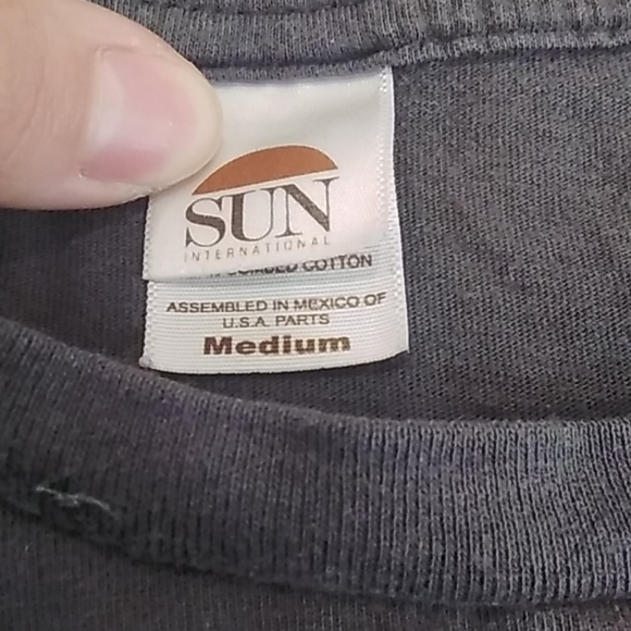 T-shirt - Picture 3 of 4